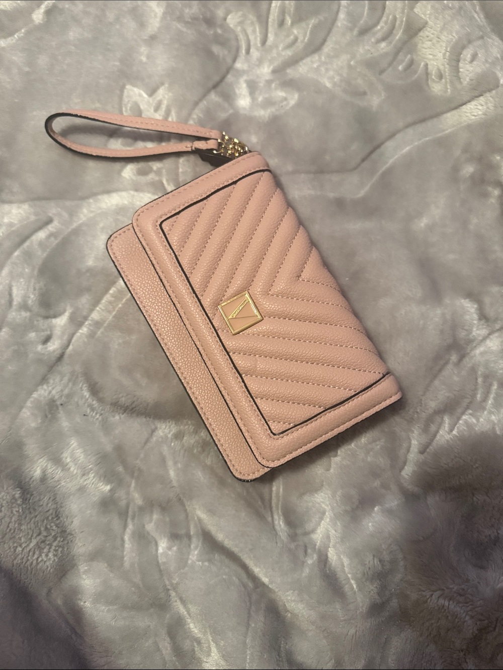 Women's Quilted Wristlet Clutch - Blush Pink